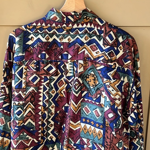 Details Express Vintage Oversized M 100% Silk Tribal Print Button-down Shirt - Picture 6 of 8